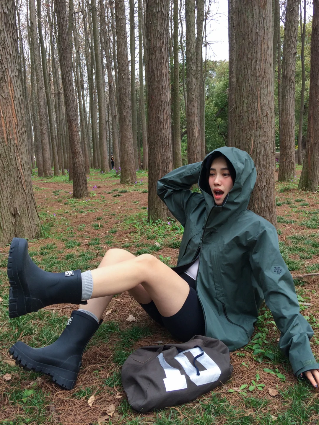 into the woods!🌳🌲
