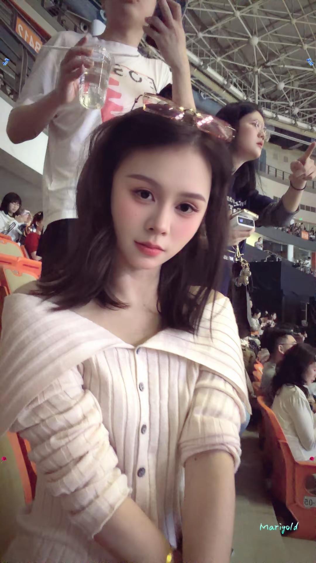 做自己喜欢的事，见了想见的人一场关于青春的演唱会
