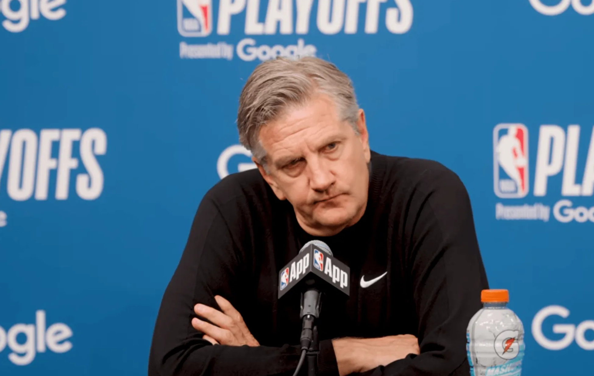 芬奇：我们要做的是继续围绕爱德华兹&麦丹&里德搭建阵容  今天NBA季...