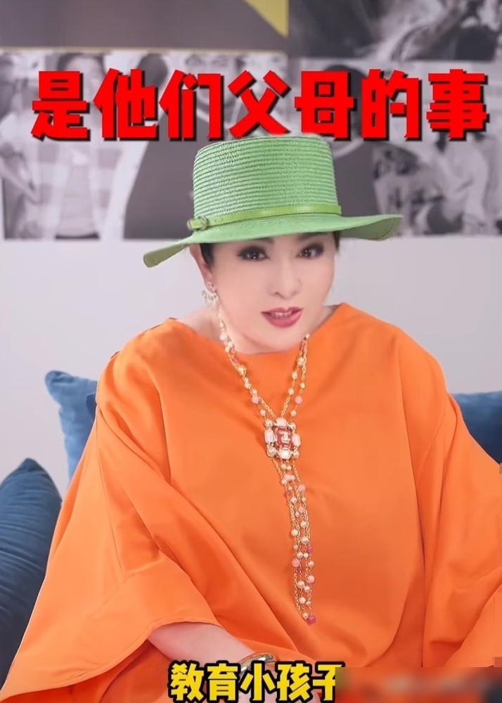 向太在节目里放话，如果向佐将来管不住自己，她直接选郭碧婷，儿子可以不要了。
这话从亲妈嘴里说出来，够狠。
再看她平时怎么对儿媳，郭碧婷给孩子立规矩，控糖、限平板，向太明说爷爷奶奶绝不插手，甘当观众不当导演。家里买地、配房、教育基金，一样不落，公开场合永远站儿媳这边，连不是郭碧婷我未必是好婆婆这种