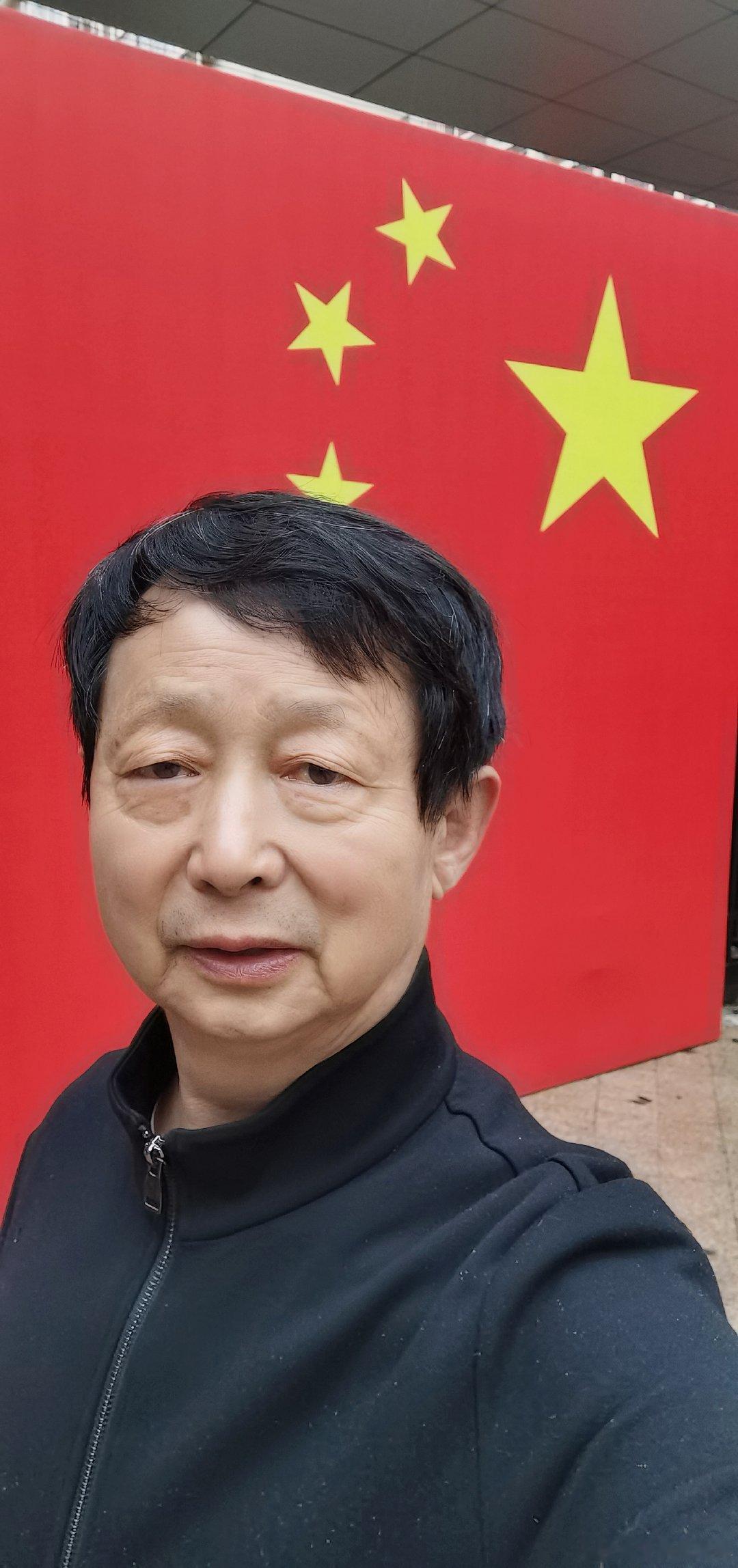 人啊！得了癌症真的是不好治，刘欢走了，不治之症无法回天乏术，每个人都有可能得癌症，那是池朝湾里的鱼，弄堂里的钢管拐不了弯！黑子的篮球🏀踢出去，摩纳哥比多特蒙德拉贡！沉默躲被窝痛苦！希望尽快完成人生大事儿，安然若素离开，日子基本定式，无法回天了，命中注定，安然接受吧，阿弥陀佛！ ​