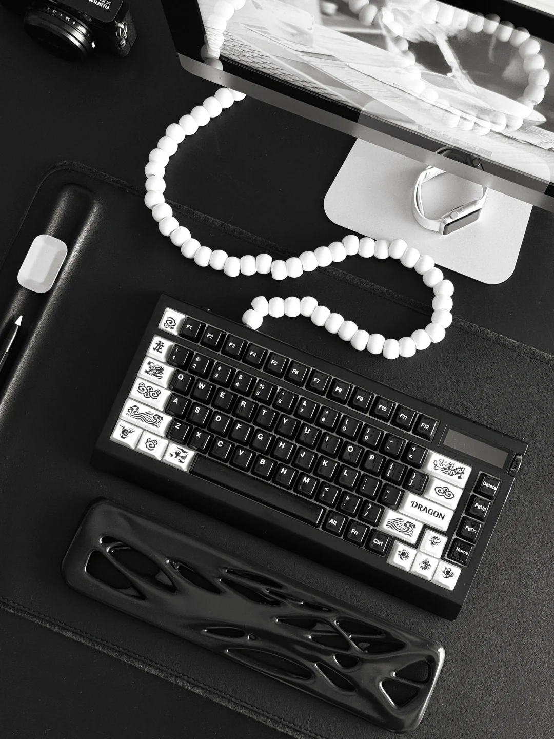 桌搭升级神器｜陶瓷键帽手托质感拉满不撞款