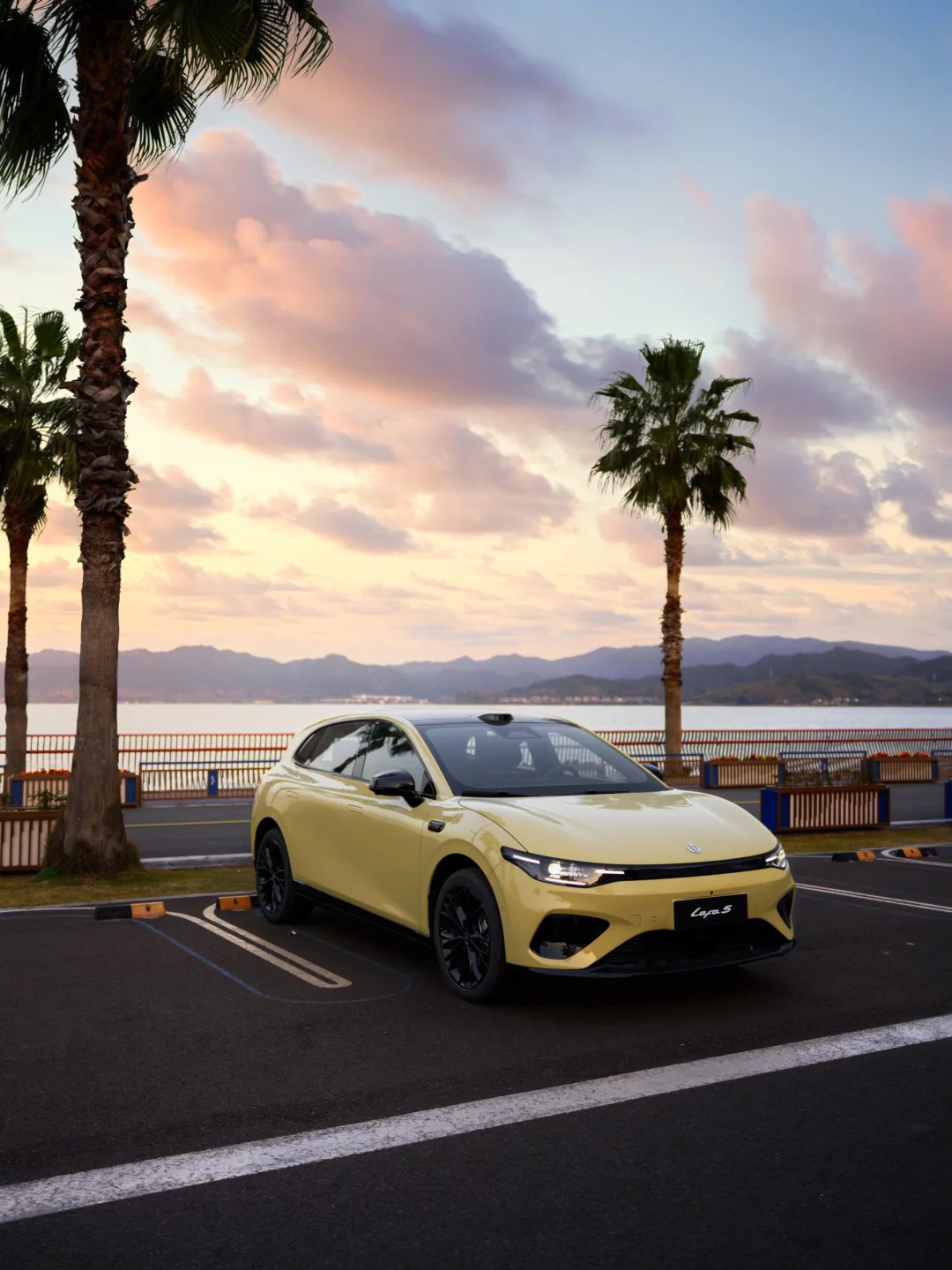 这真不是AI‼是我拍到的现实版地平线