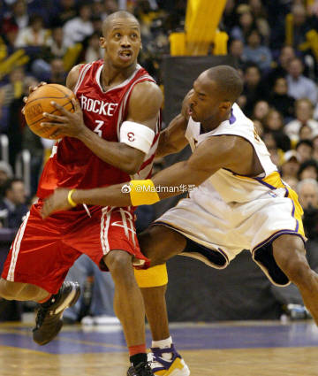 近日，前NBA球员肖恩·巴蒂尔参加了《Hoopin' N Holler...