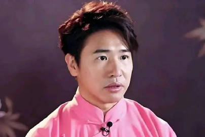 国内捞金国外花？欧弟携全家移居日本，汪涵十年前的警告终于应验