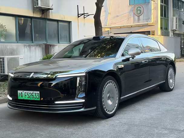 出 25 年尊界 S800