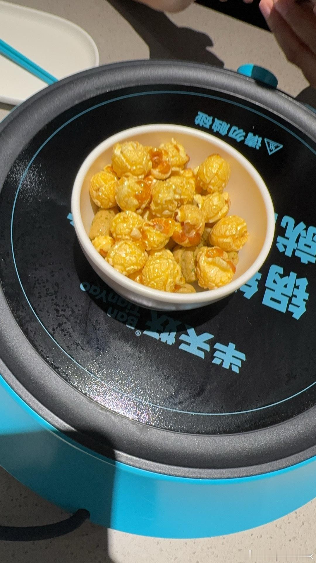 一个普通的工作日，一个普通的W同学，简单的一顿午饭#松散日常#  
