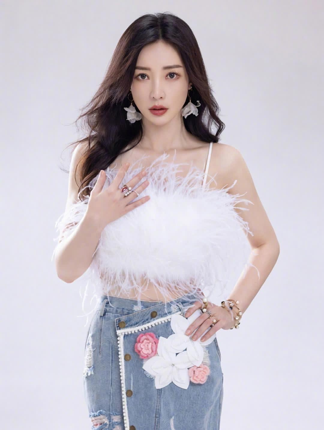 柳岩