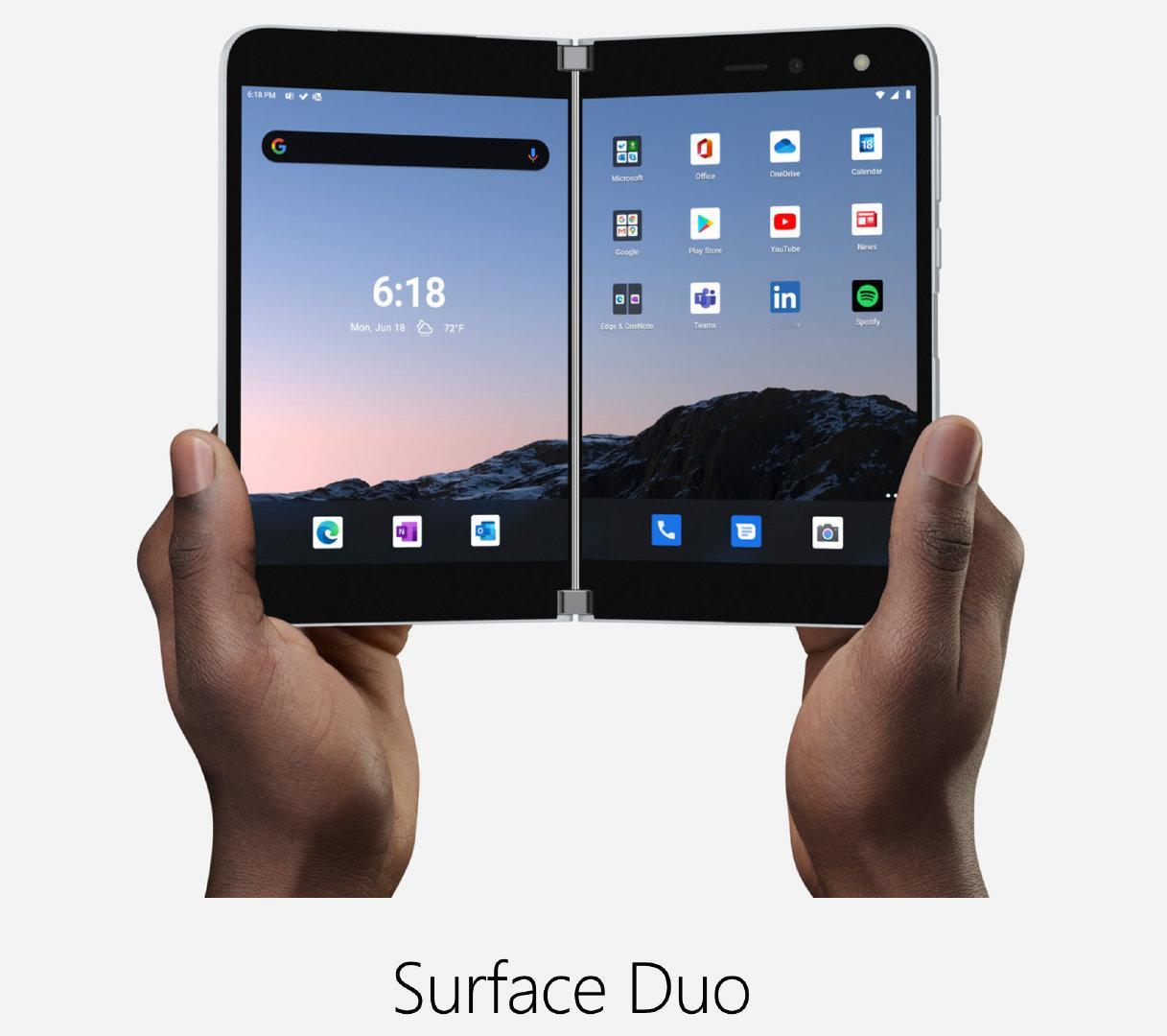 #苹果Duo怎么读# 有传闻苹果首款折叠屏iPhone或将采用iPhone Duo的命名，Duo读作 /ˈduː.oʊ/，可以近似理解为“杜欧”。讲到Duo就让我想到微软曾经的Surface Duo双屏折叠手机。不过，还是希望苹果的折叠屏叫iPhone Ultra或者iPhone Fold会比较让人习惯和理解。 ​