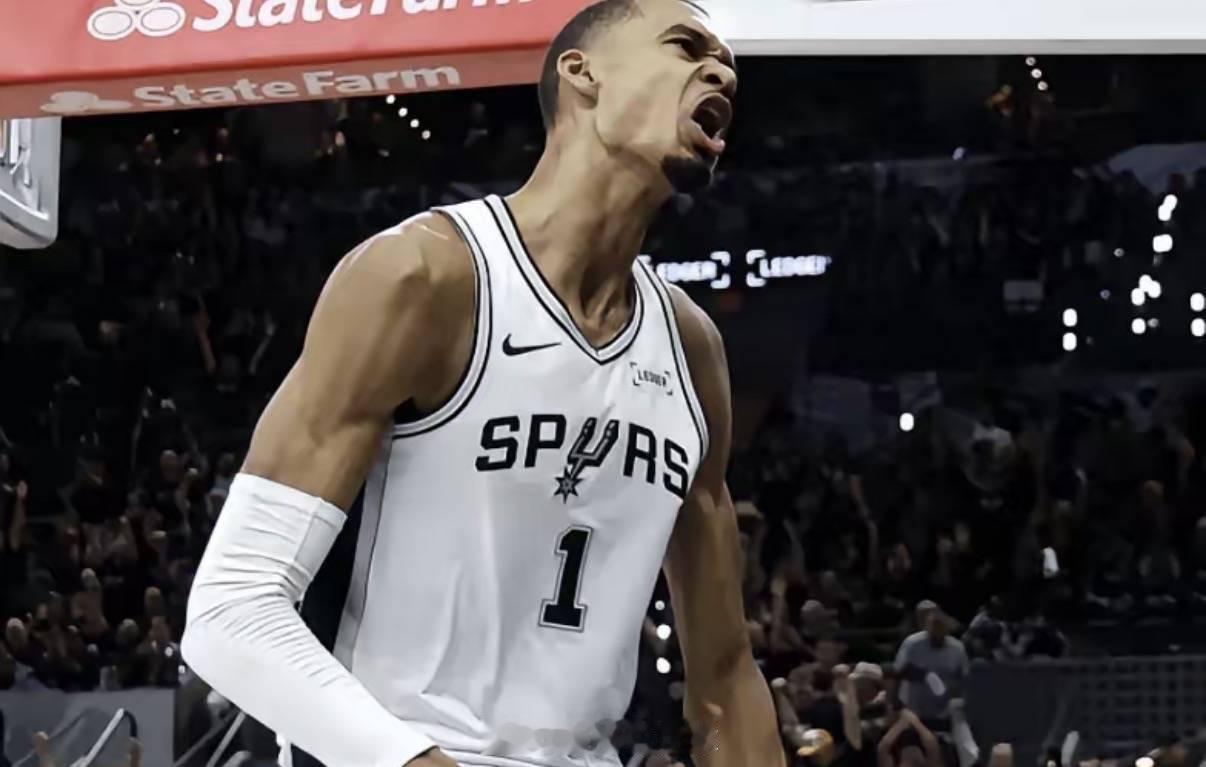 北京时间5月9日，NBA季后赛的两场半决赛激战正酣，最终尼克斯与马刺双...