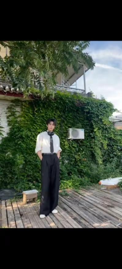 庭院一隅，邂逅夏日理想型