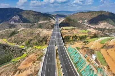 【弥勒至玉溪高速公路将于6月26日全线通车】弥勒至玉溪高速公路将于20...
