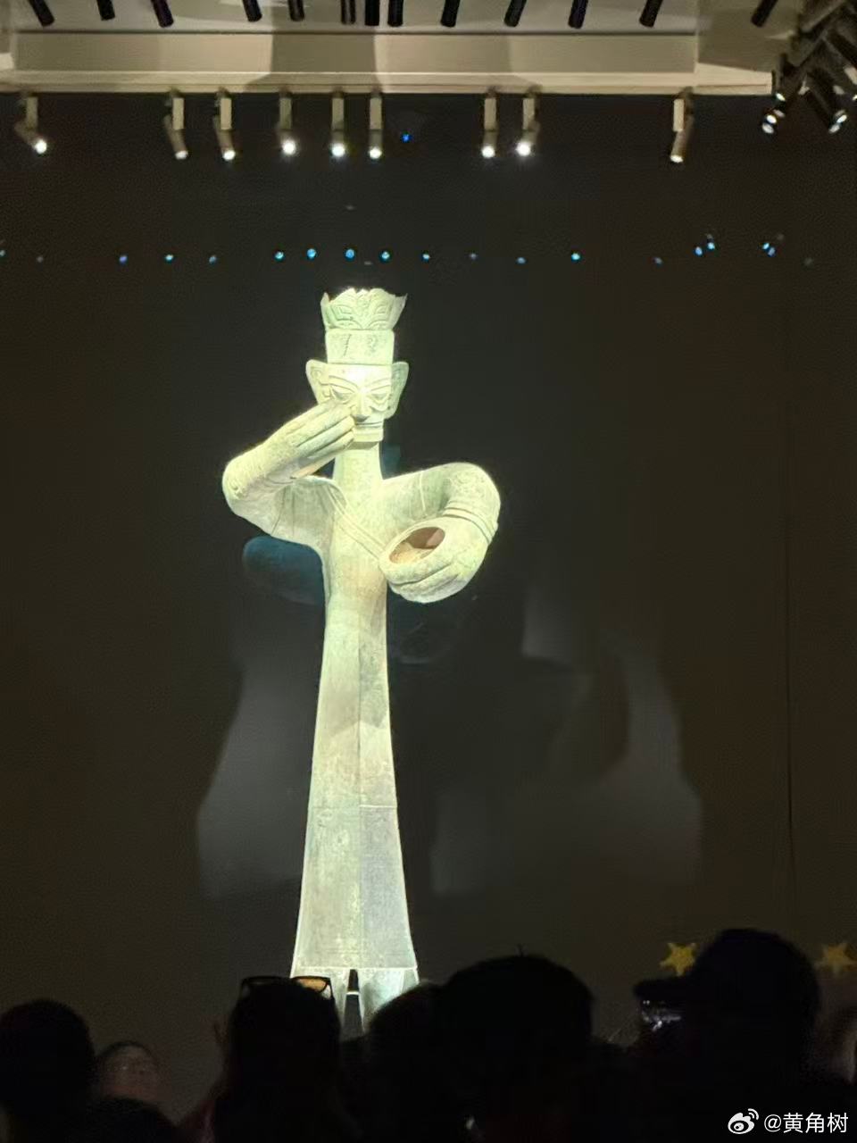 神秘的三星堆古蜀文明，究竟是如何凭空出现，又悄然消失的？ ​