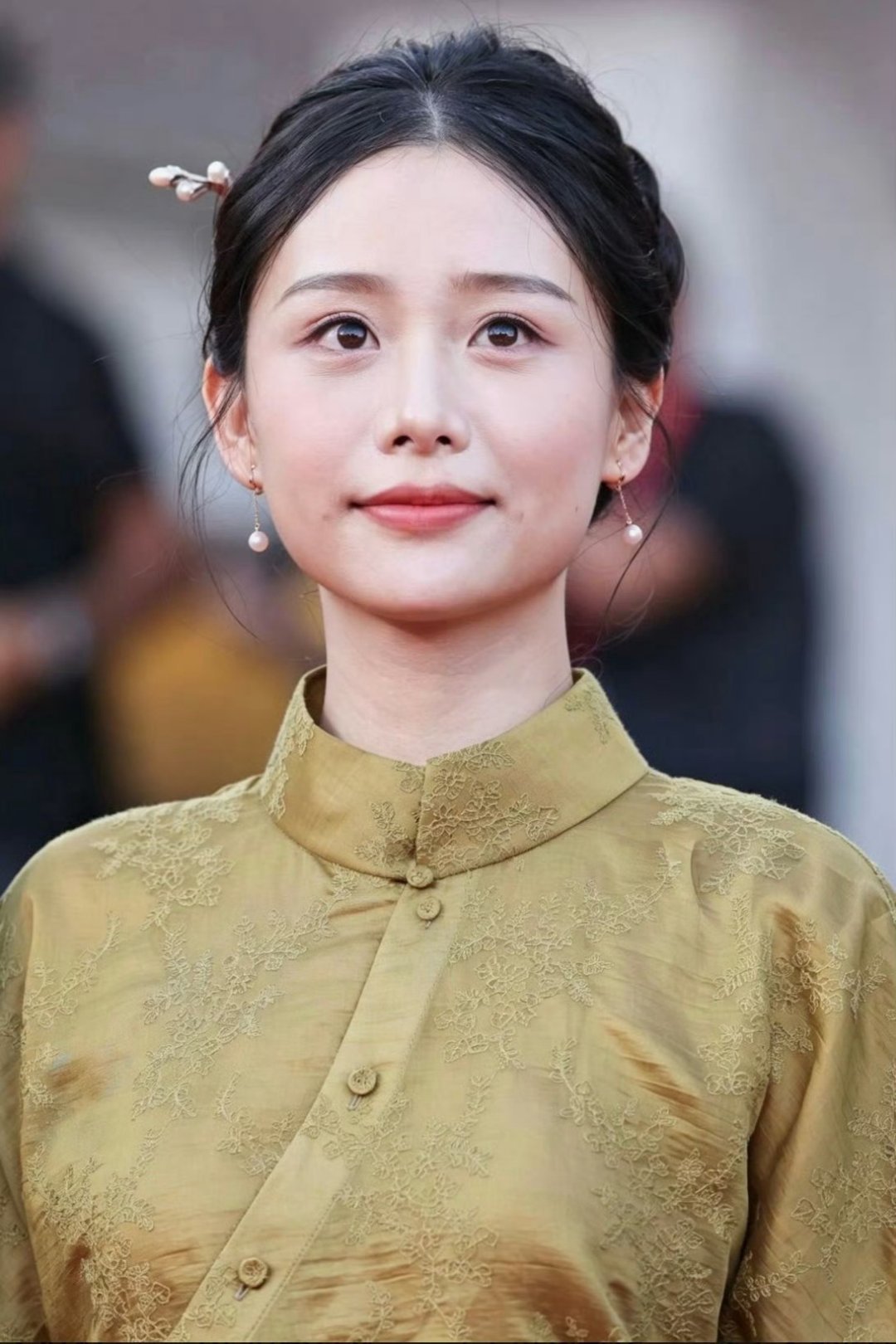 亮相威尼斯电影节的王晓慧 ​