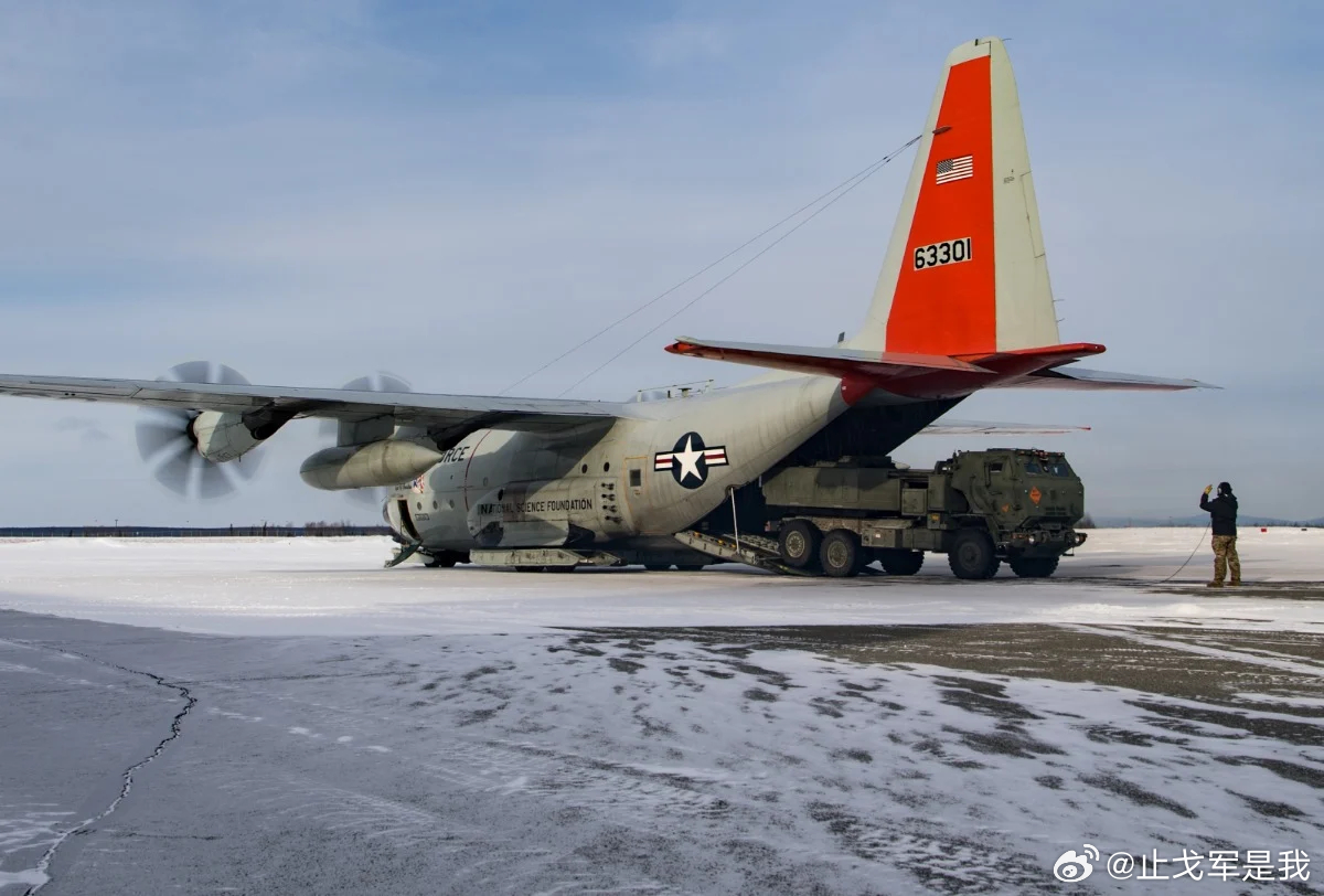 3180万美元买一对“大滑雪板”，C-130J从此能在极地冰原起降

2026年9月2日至3日，综合defence-blog.com、aerotime.aero、hype.aero等多家媒体报道，美国空军正在推进一项关键计划，为现役的C-130J“超级大力神”运输机配备雪地起降能力。

2026年9月2日，美国空军正式授予内华达山脉公司一份价值3180 ​