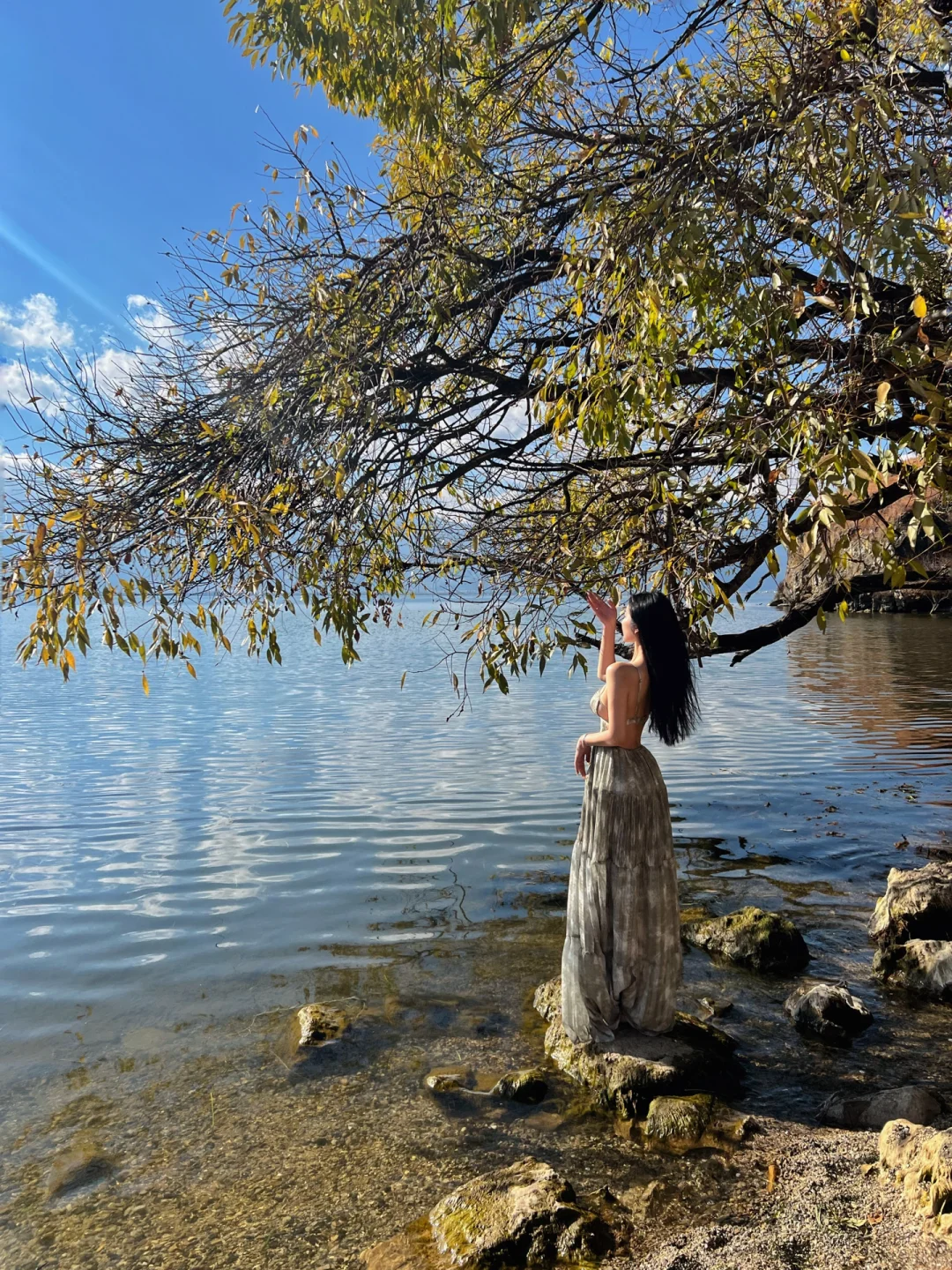 2月旅行｜大理之窗悬崖下隐秘的角落—鹿卧山