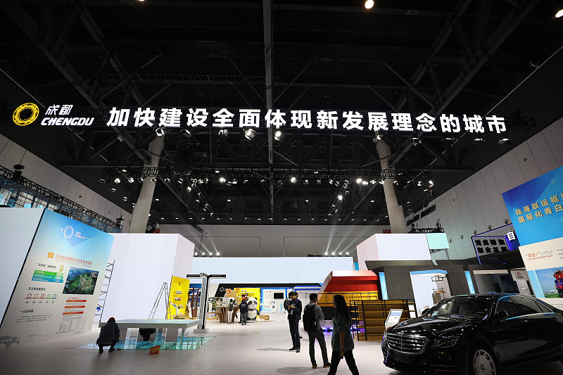 逛车展不仅是看新车，也能感受汽车行业的变化。你这次最关注哪一类车型？