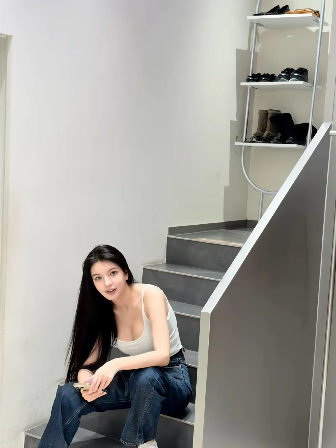 姐妹镜头下我总是那么狼狈……