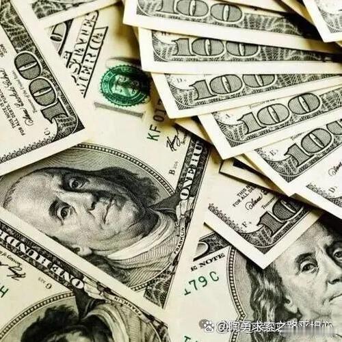 《中美博弈终极转向：告别贸易战，全面进入金融决战时代》近年全球最大的格局变化，就是中美博弈彻底从商品贸易对抗，升级为金融话语权、未来资产定价权、科技算力主导权的终极博弈。 ​
