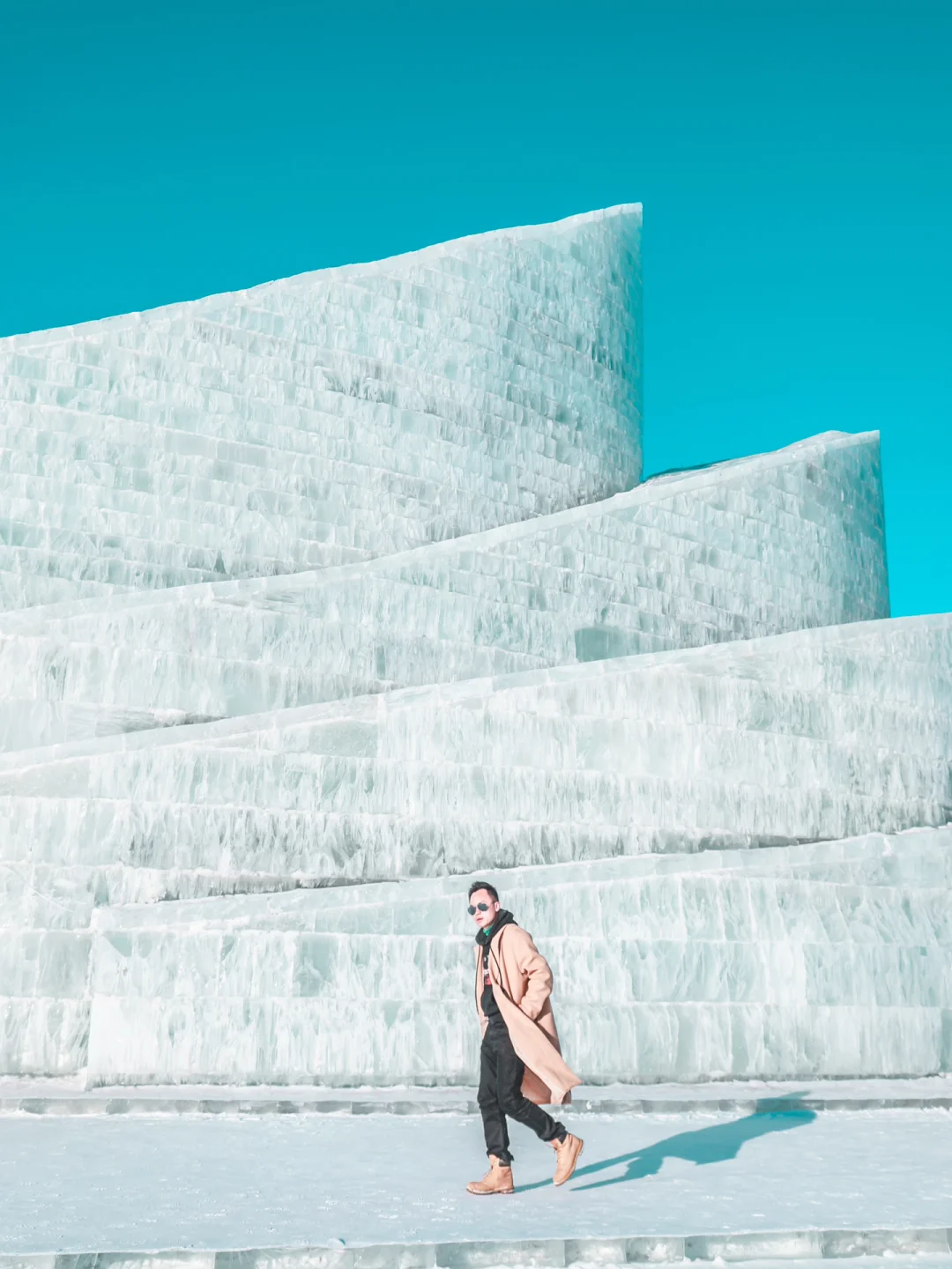 哈尔滨冰雪大世界，小众机位｜现实版冰雪奇缘