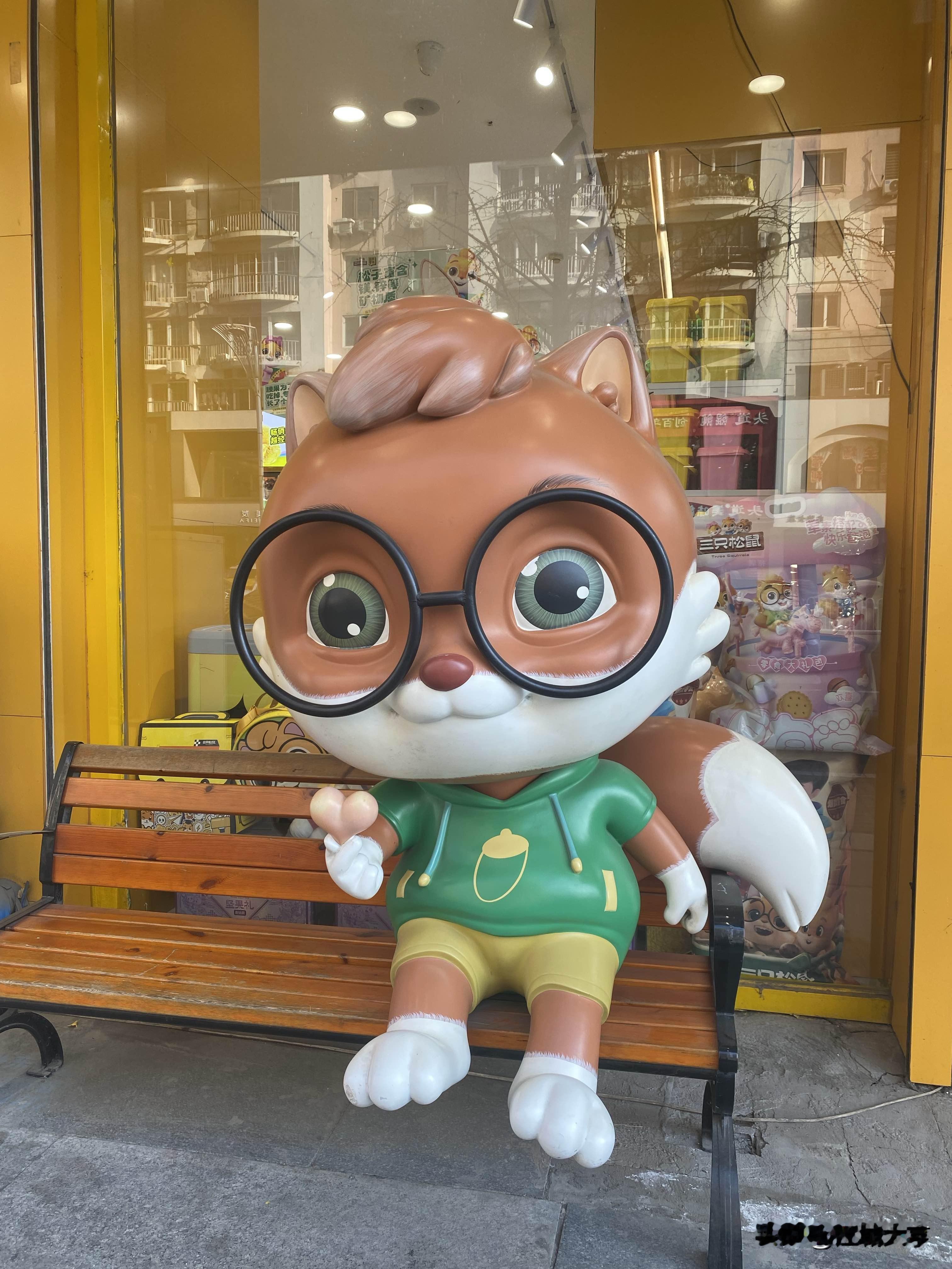 有没有发现一个规律：兄弟姐妹中，经济条件最好的那个，往往最有话语权；而...