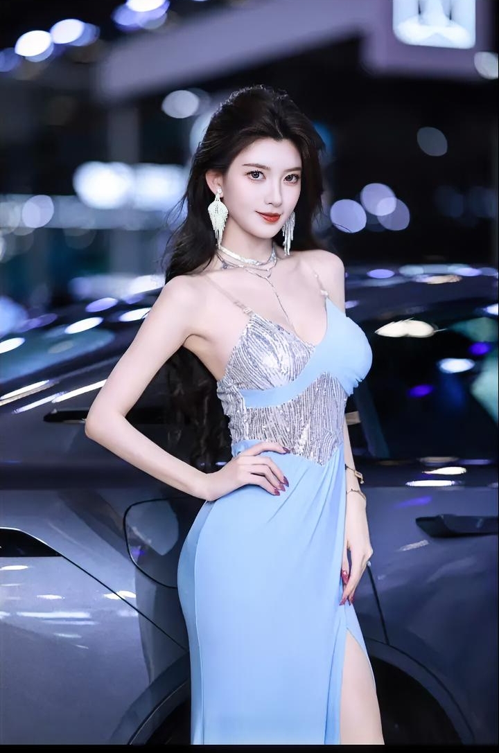 广州车展上拍到的视频刷屏了，视频中的场景让人忍不住想笑也让人非常佩服视...