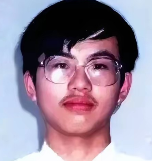 谁能想到，一个全省顶尖的理科状元张来玉，一个被全县捧在手心的天才少年，竟会在南京