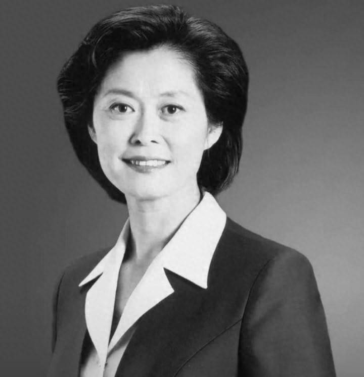 那个年代通信不容易，很多老百姓遇到委屈、有难处，告状无门，就一笔一划写书信，从全国各
