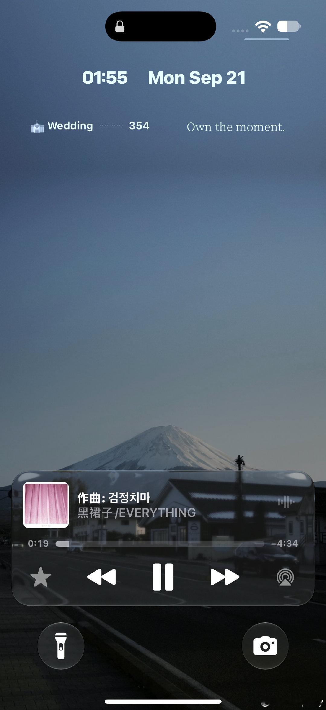 大半夜不舍得睡觉在这倒腾ios27桌面到现在..😶‍🌫️ ​