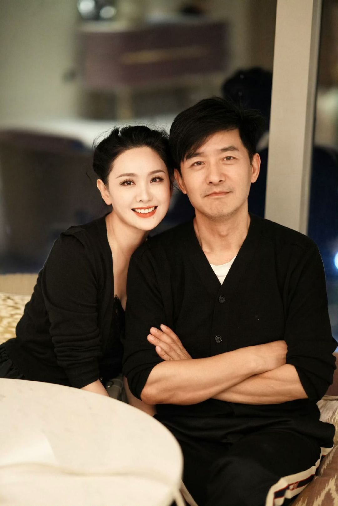 #程莉莎感谢颜安姚琛带飞郭晓东#
程莉莎也是通透暖心的人，看见别人对郭晓东的善意，便大方表达谢意。安东琛组天使实锤，前辈后辈双向尊重，让披荆斩棘多了很多温情底色。 ​