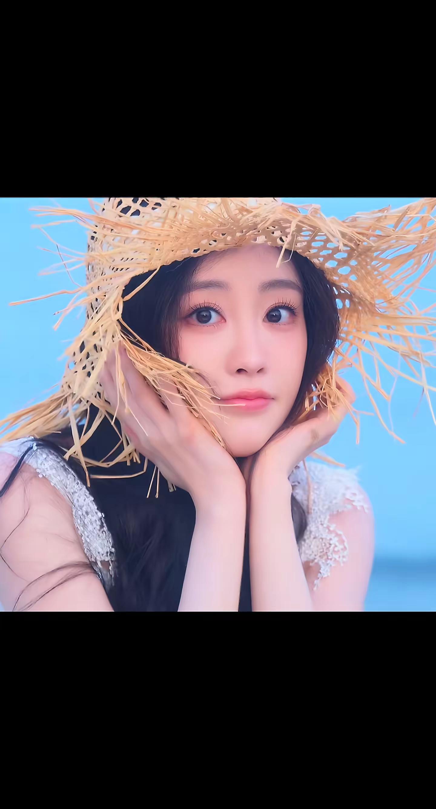 听海浪，等祝绪丹的浪漫单曲新歌浪漫女子图鉴 祝绪丹