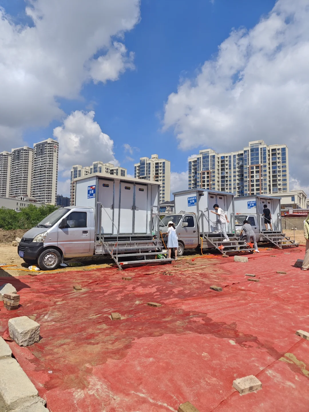 哈哈哈😆😆真·移动厕所