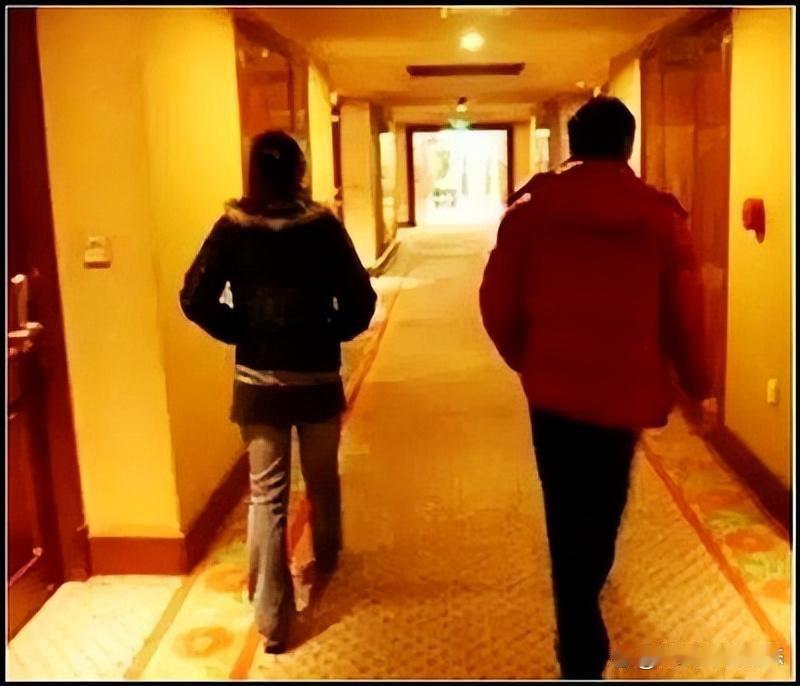 #中国婚外性行为比例或超发达国家#“中国婚外情比例或超发达国家”上热搜第一！数据被曝，真相当究 ​