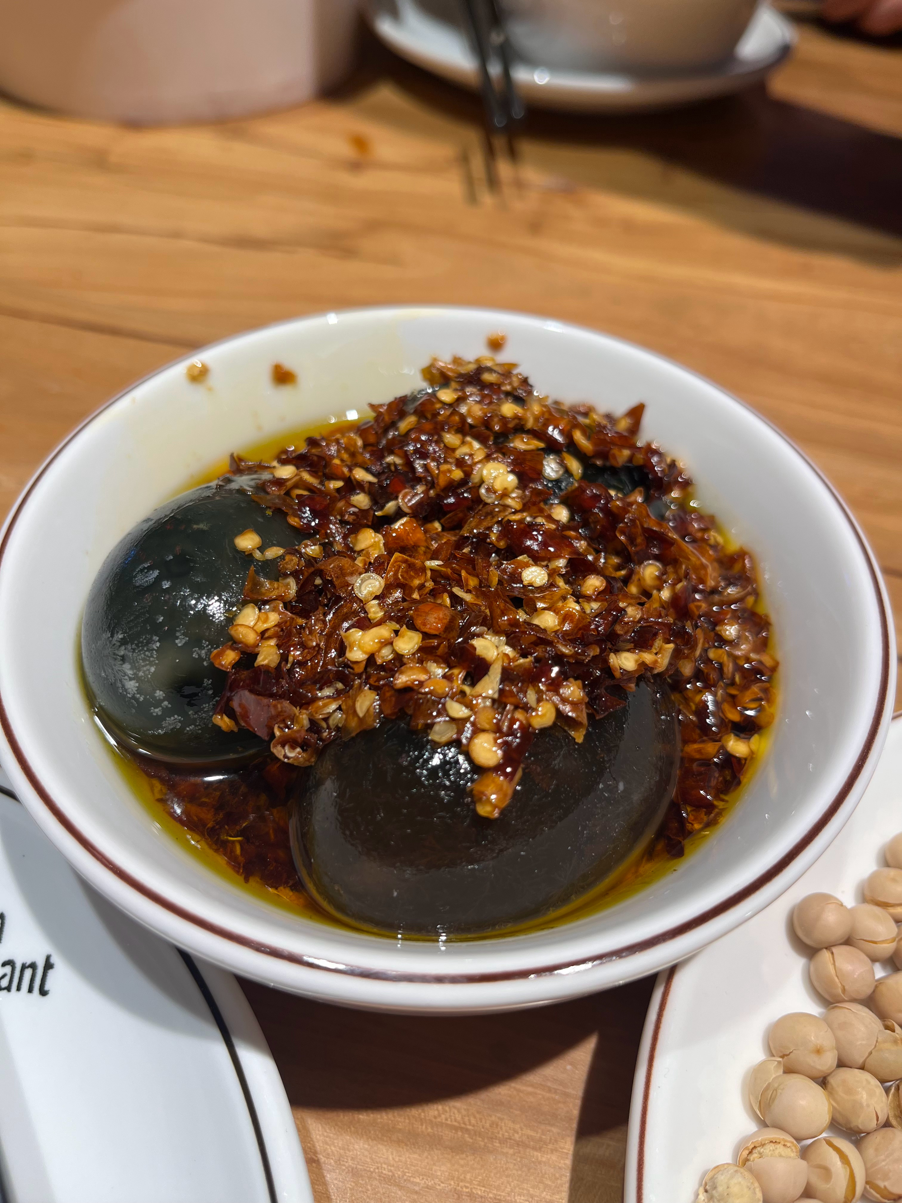 这家店的衡东脆肚好好吃呀！吃不腻。每次来，必点这道菜。微辣，下饭。凉拌...
