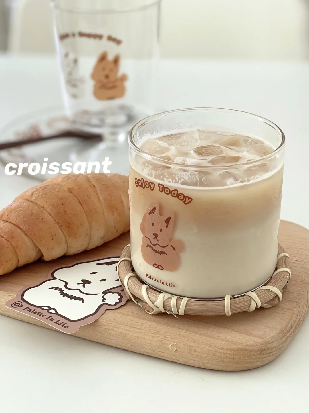 好看到愿意单发一篇的新玻璃杯子🤎