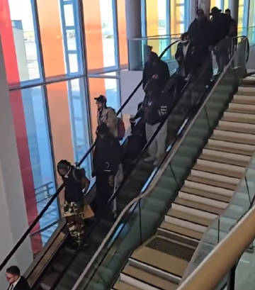 华子携麦丹三球等人已抵达法国 将与戈贝尔一同合练<br /><br ...