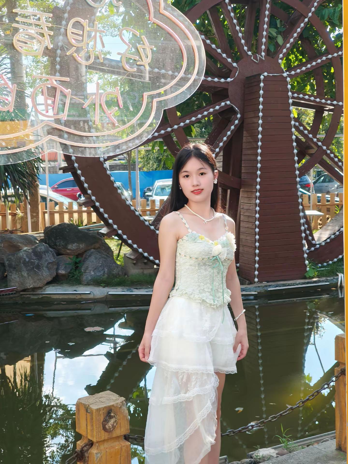 想不出文案暂且成为美女的烦恼吧！