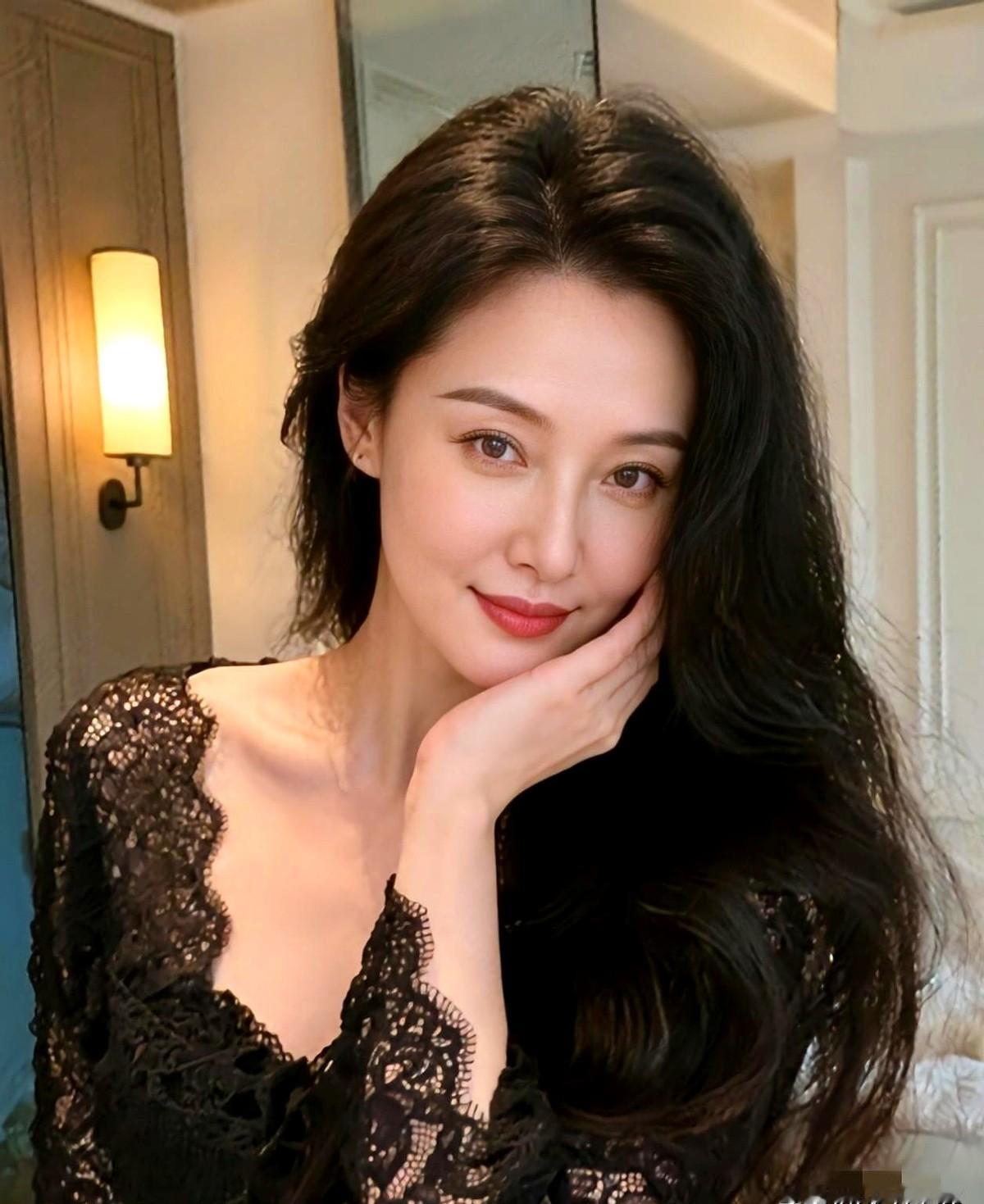 “50岁啦，岁月匆匆”——这条在朋友圈被反复转发的“找旅伴”宣言没铺垫...