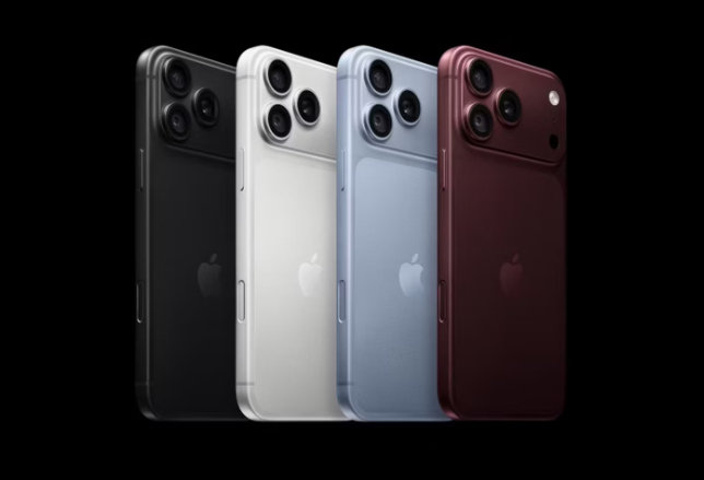 #苹果削减iPhone18Pro订单# 

iPhone 18 Pro系列的表现已经很好了，不过涨价的大环境下估计很难复刻17系列的成绩，涨价多多少少会影响大家的换机欲望。[无聊] ​