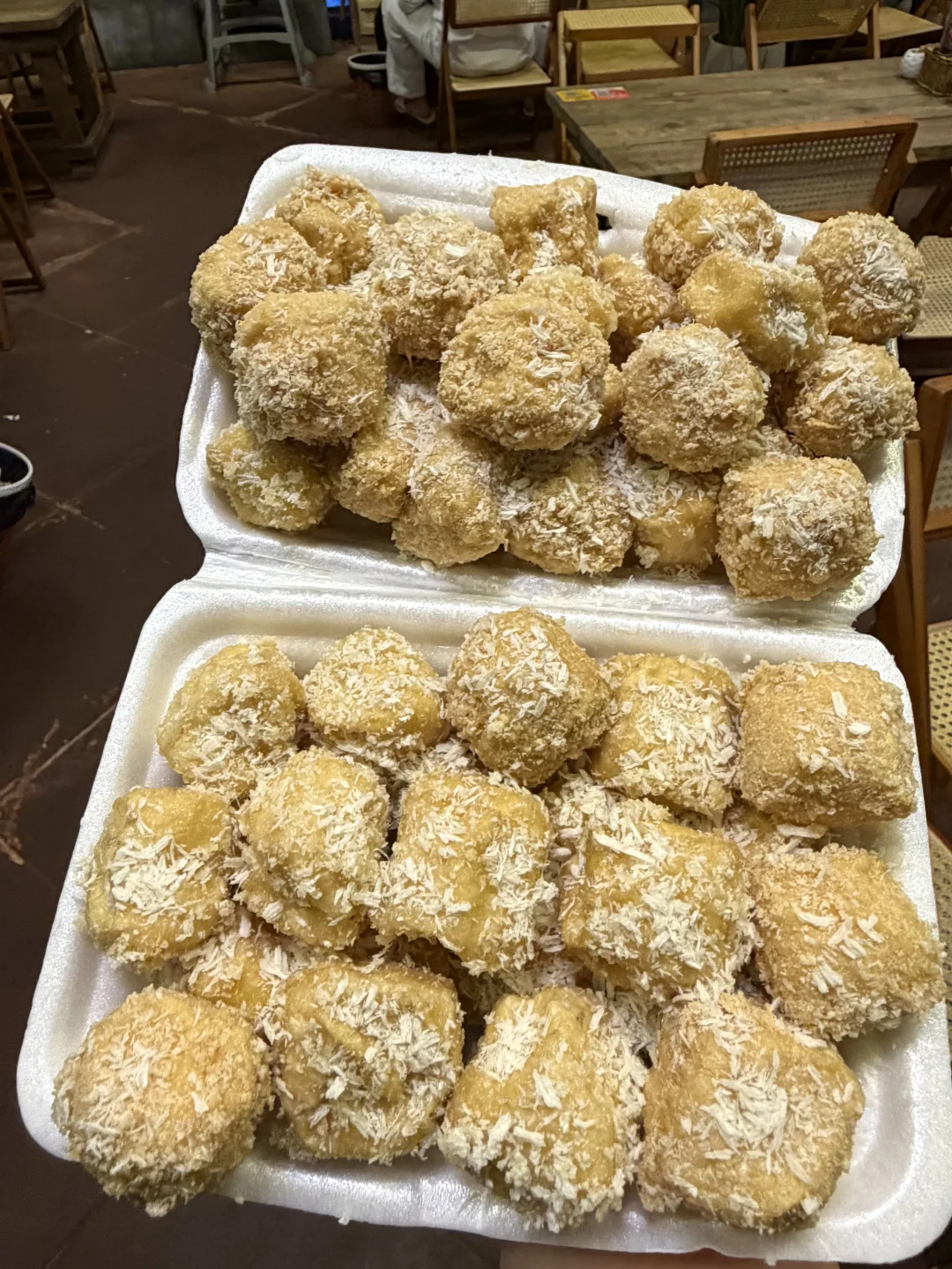 感觉是西双版纳目前top1好吃的。。。