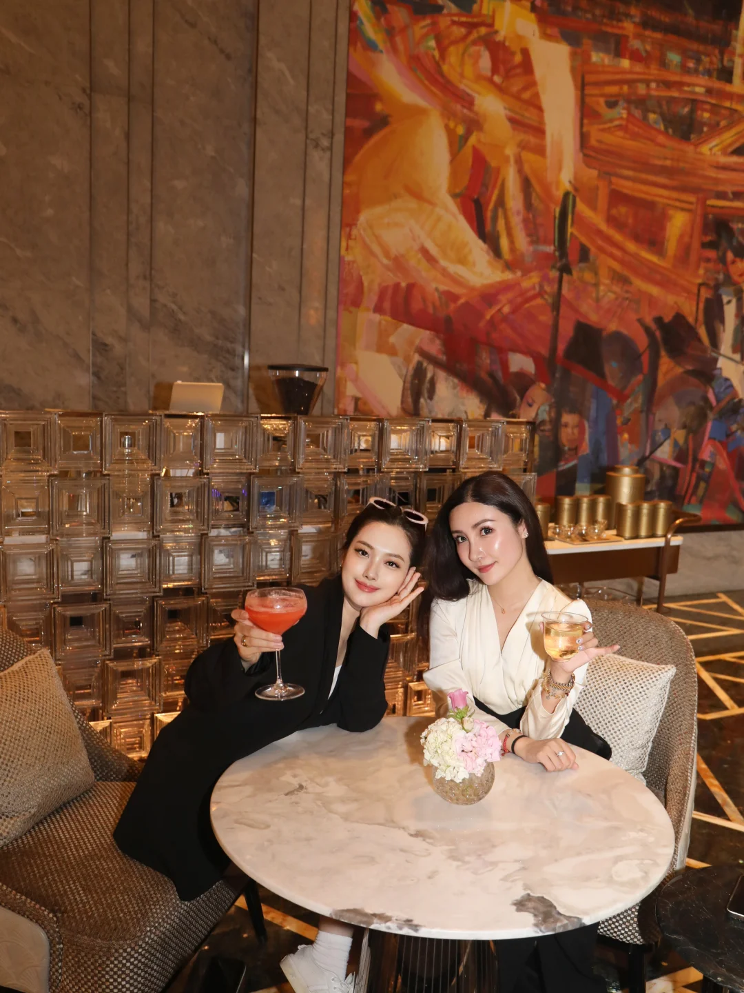 干杯🥂大都会的魅力在这一刻具像化了