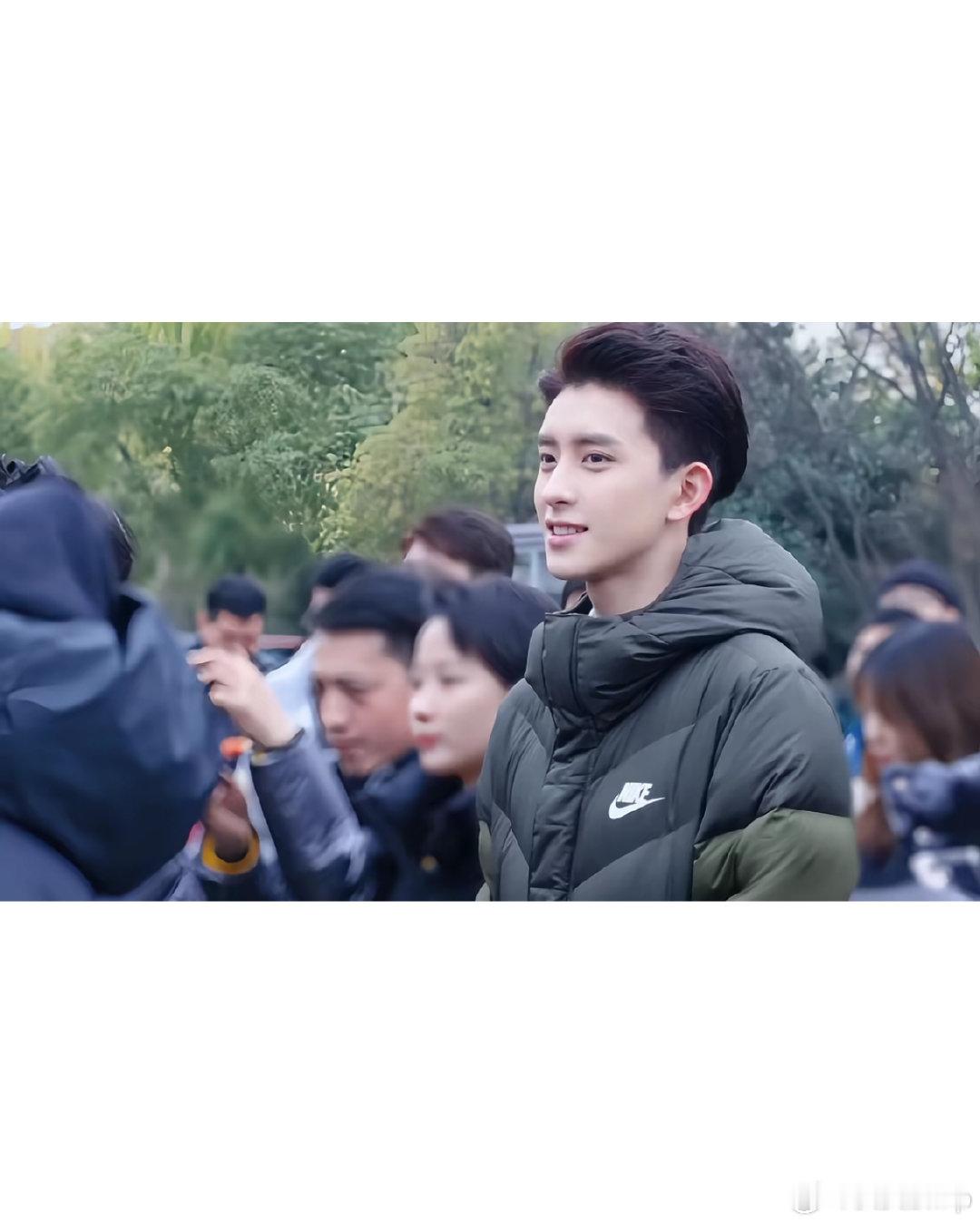 #敖瑞鹏李长寿# arp#敖瑞鹏师兄太稳健# 
如果有人否定你 那我就会加倍肯定你！
​