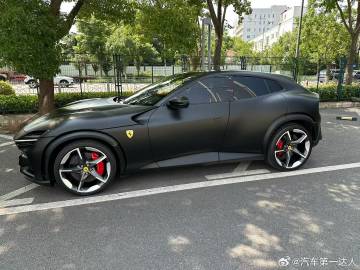 法拉利 Purosangue FUV，黑外红内，原车亮黑贴哑光黑，25...