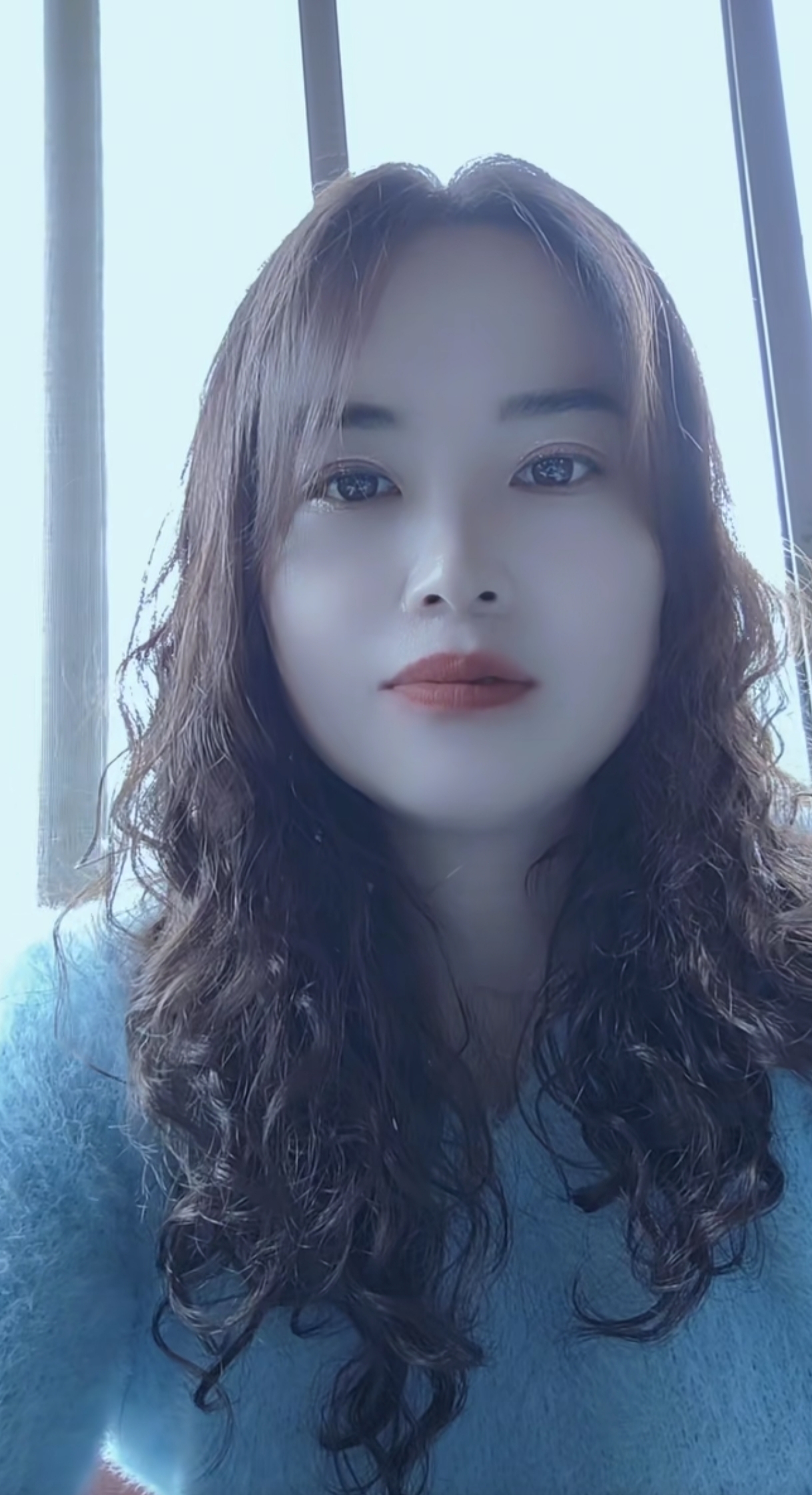 <p>女人的气质指的哪方面 <!--{img:0}--></p><im...