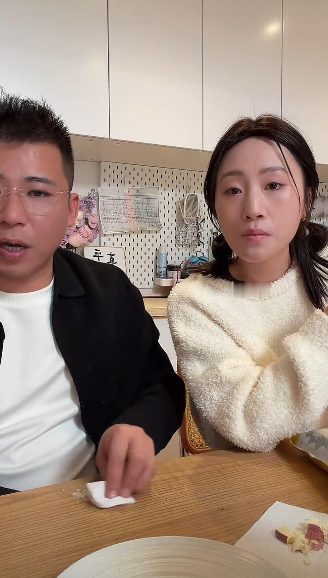 秋天妈妈直播间涨到一万二，冻干卖进前五十，我蹲了三天，发现流量密码不是...