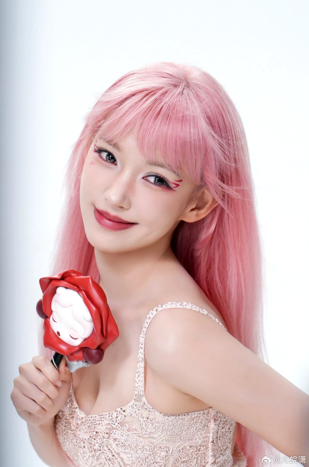 #程潇[超话]# cx#程潇姜婉怡# cx#程潇海岛舒服日志# cx#好喜欢看程潇跳舞#

喜欢如鱼跳龙门，虽然次次失败但也次次蓄力，只为见你

​
