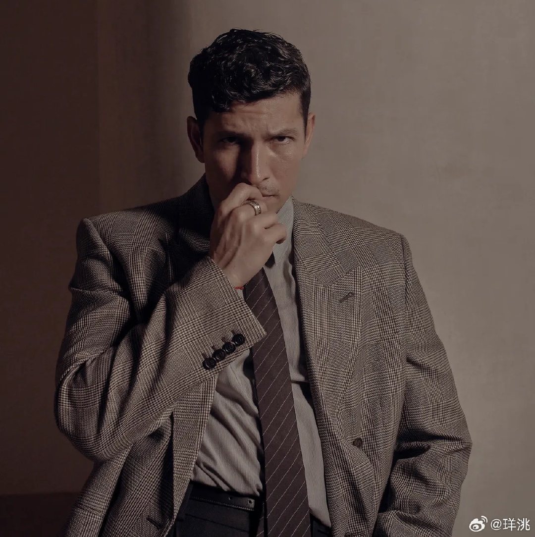 新任猎鹰 丹尼·拉米雷斯接下来待映项目

《复仇者联盟5》
《追梦接力》自导自演首作
《夜晚》托德·海因斯执导，和佩德罗·帕斯卡演情侣
《迈阿密风云1985》 合作迈克尔·B·乔丹和奥斯汀·巴特勒
《Samo Lives》传记片，合作小凯文·哈里森
《果汁》合作刘易斯·普尔曼
《Alba》A24新项目，合作詹娜·奥尔加特 ​