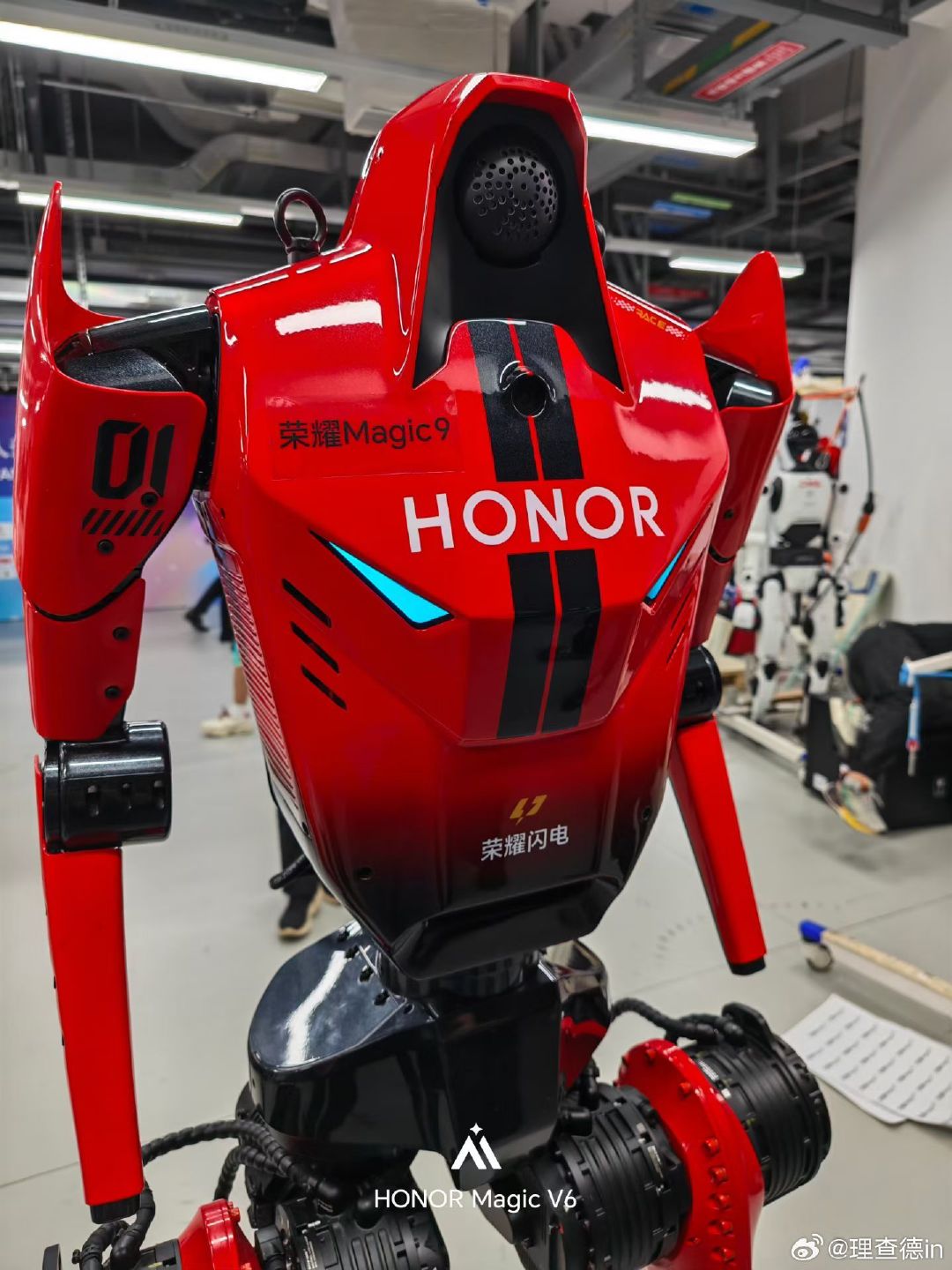 #荣耀robotphone##荣耀magic9# ​