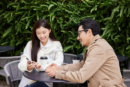 老公眼里的“情敌”：我的男闺蜜，他的“空气人”