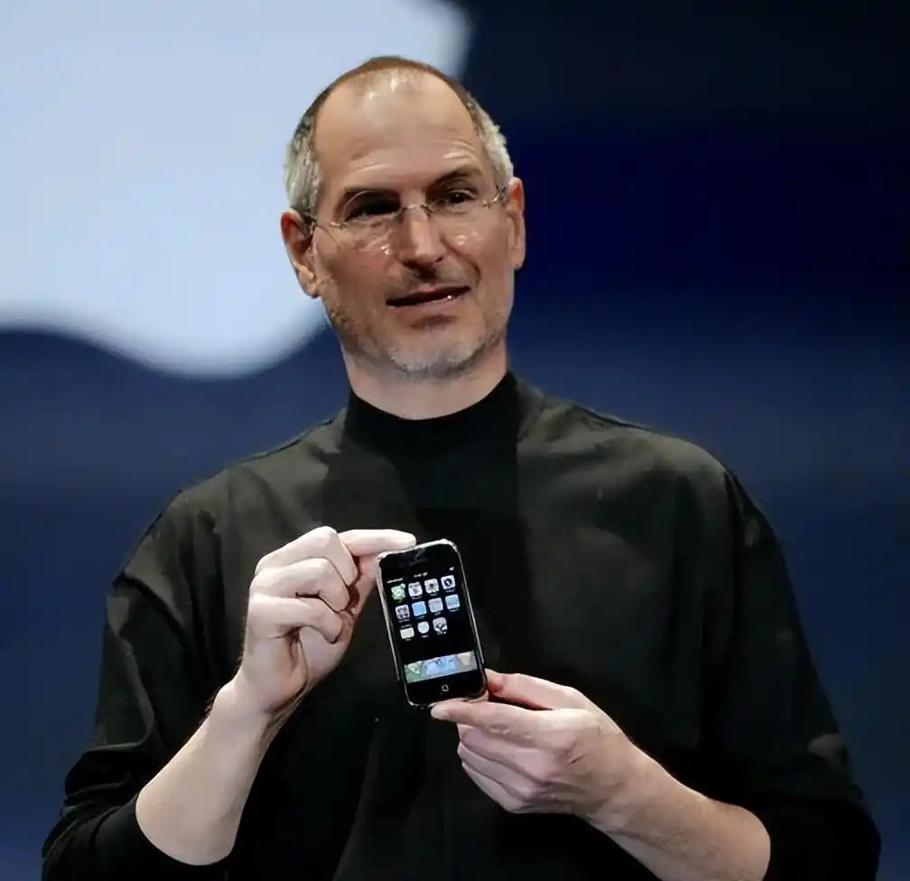 今天（10月5日），乔布斯逝世15周年。2011 年 10 月 5 日，史蒂夫·乔布斯（Steve Jobs，1955年2月24日~2011年10月5日）因患胰腺神经内分泌肿瘤病逝，享年 56 岁。#乔布斯逝世15周年# ​